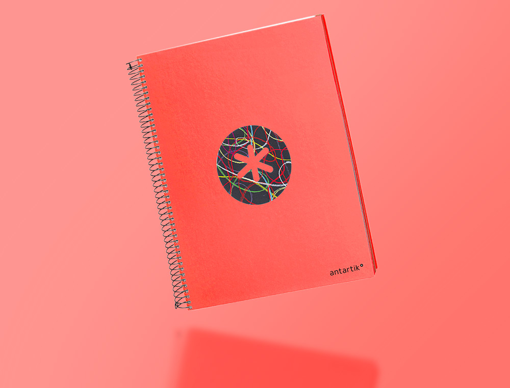CUADERNO ESPIRAL LIDERPAPEL A4 MICRO ANTARTIK TAPA FORRADA120H 100 GR CUADRO 5 BANDA 4 TALADROS TRENDING ROJO