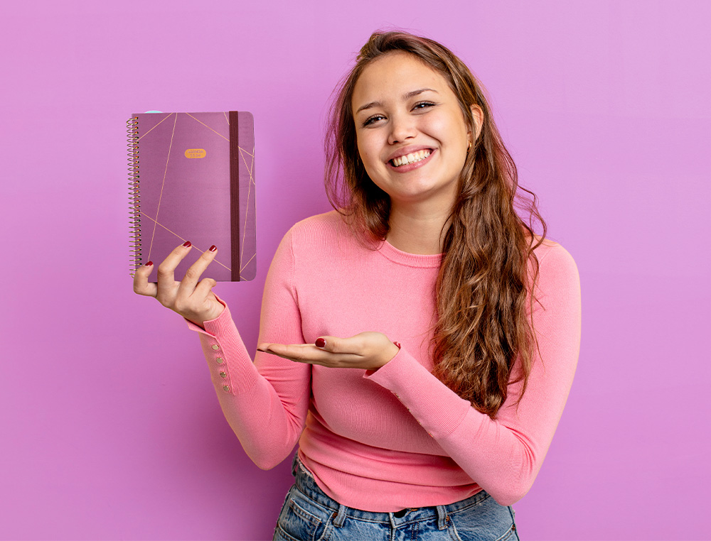 AGENDA ESCOLAR LIDERPAPEL CURSO 23-24 COLLEGE CLASSIC LINES DIN A5 BILINGUE DOS DIAS PAGINA CARTON FORRADO ESPIRAL