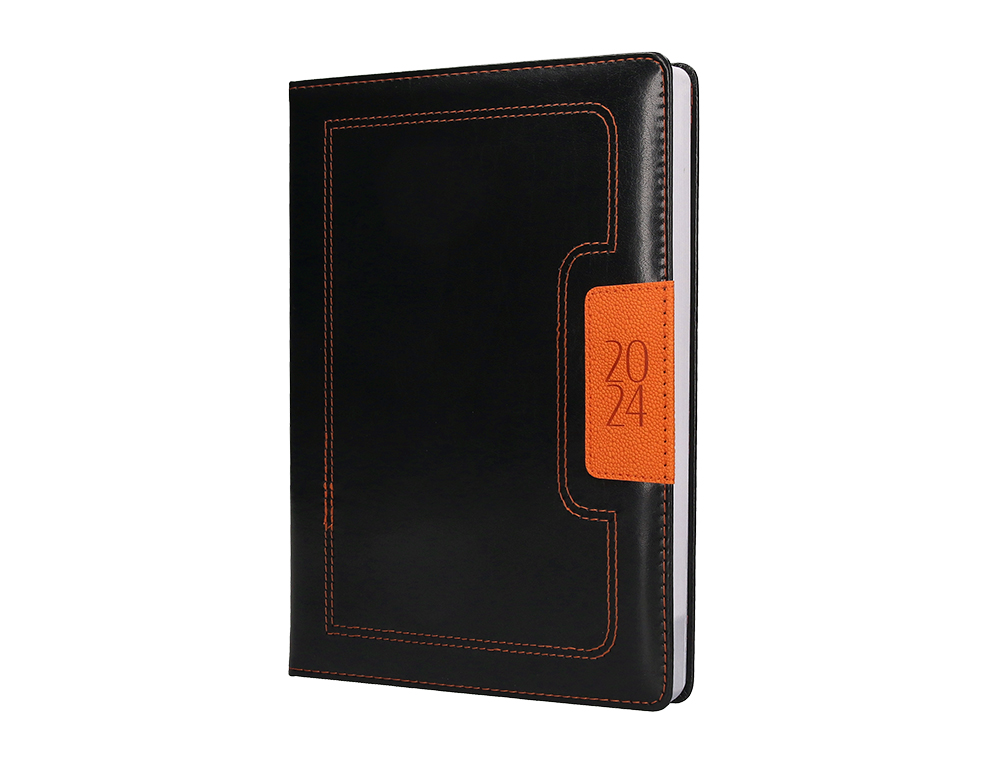 AGENDA ENCUADERNADA LIDERPAPEL DORIOS 15X21 CM 2024 DIA PAGINA COLOR NEGRO Y NARANJA PAPEL 70 GR
