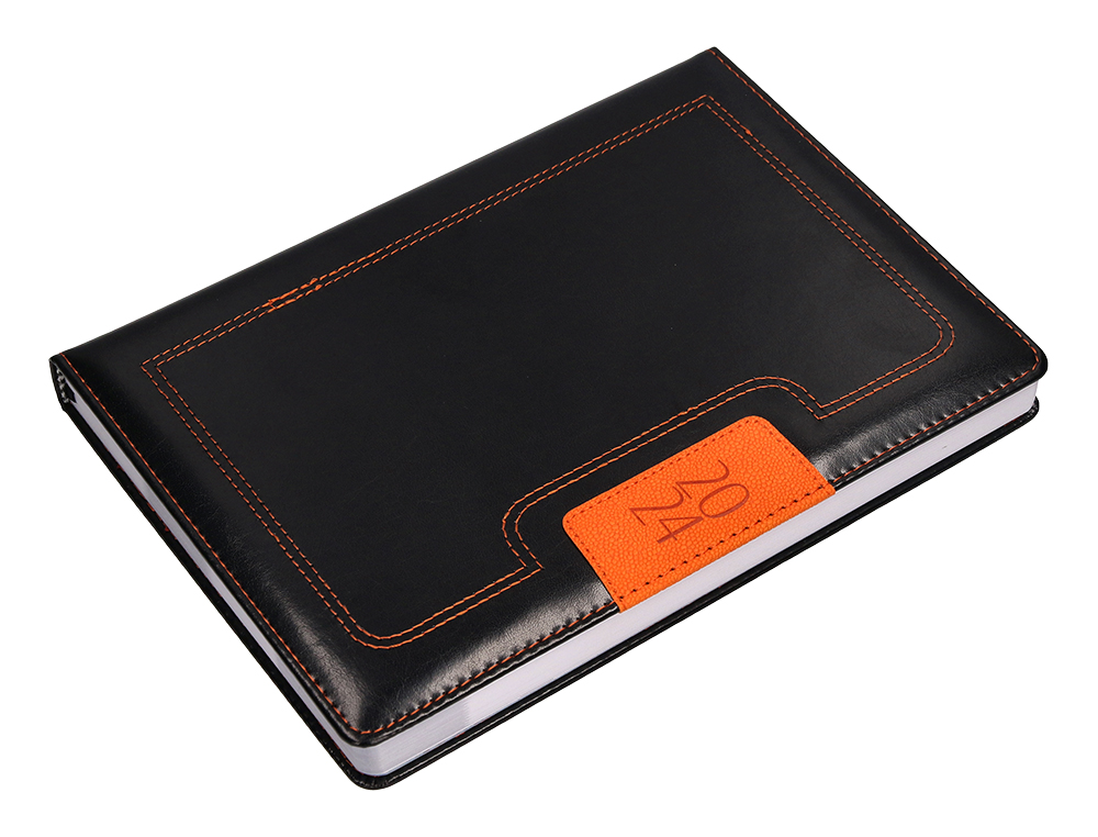 AGENDA ENCUADERNADA LIDERPAPEL DORIOS 15X21 CM 2024 DIA PAGINA COLOR NEGRO Y NARANJA PAPEL 70 GR